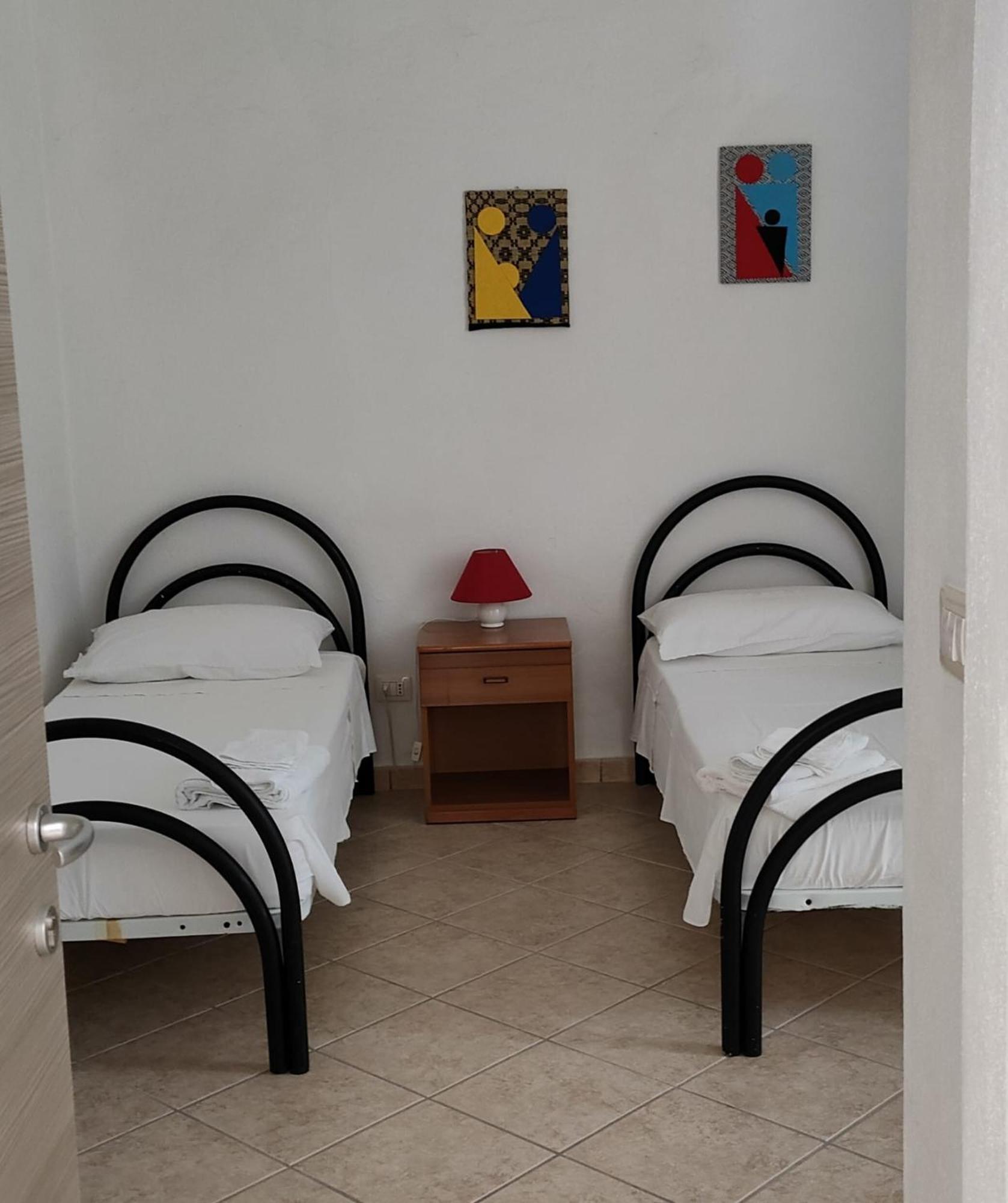 B&B Lichitu Sedilo Exteriör bild