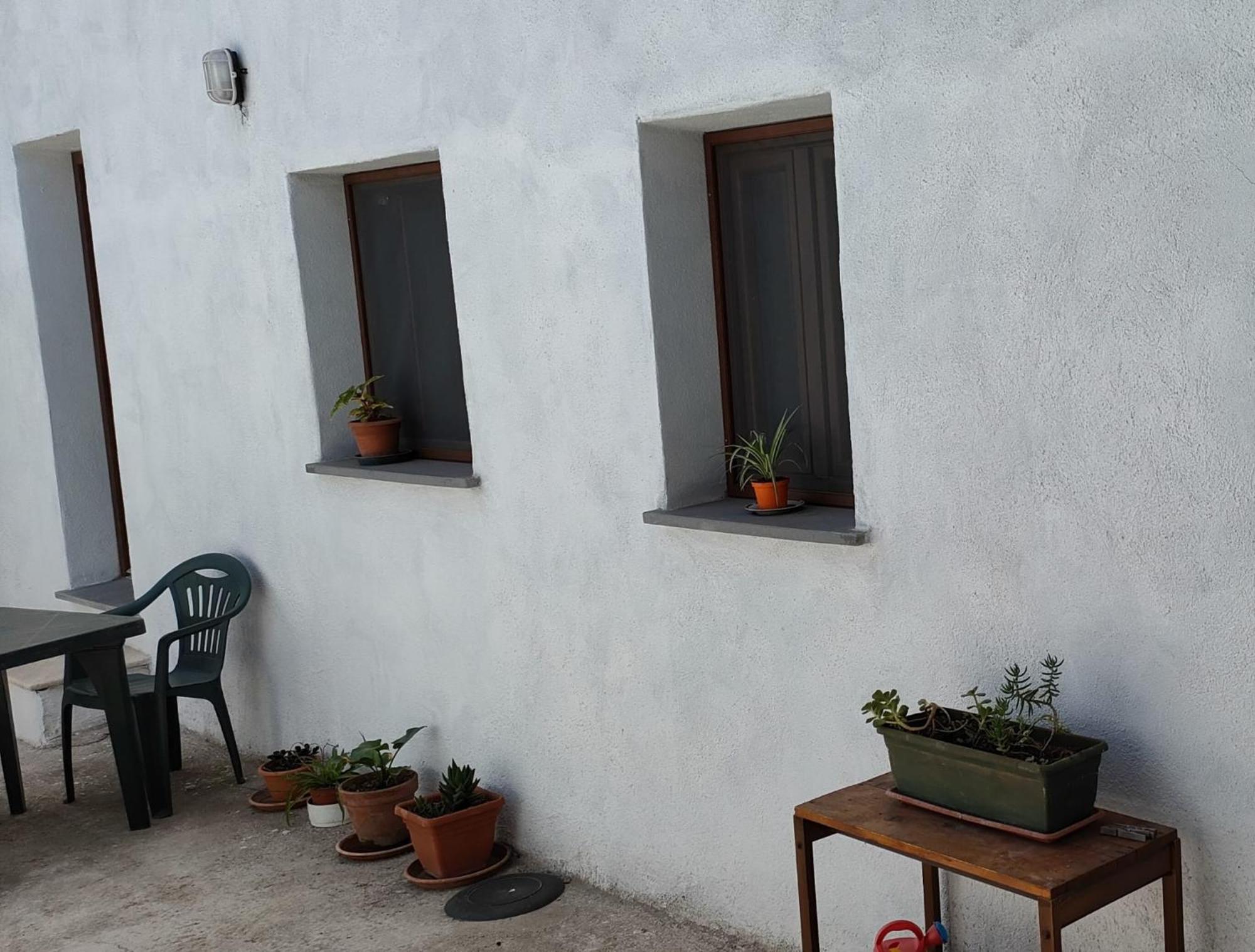 B&B Lichitu Sedilo Exteriör bild
